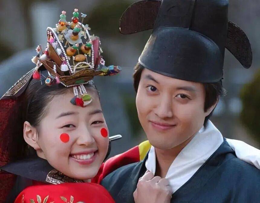 知名男演员自曝患罕见病<strong></p>
<p>切原油</strong>,“连呼吸都痛”