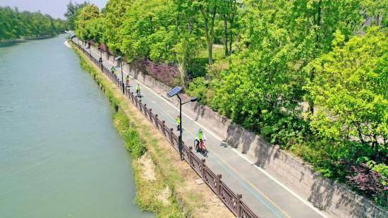 追光丨走出家门 来探探身边的环城绿道<strong></p>
<p>切原油</strong>!