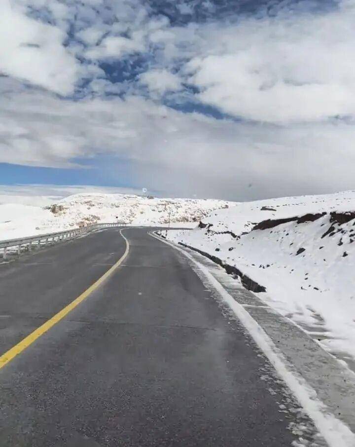 多地突降大雪<strong></p>
<p>切原油</strong>!