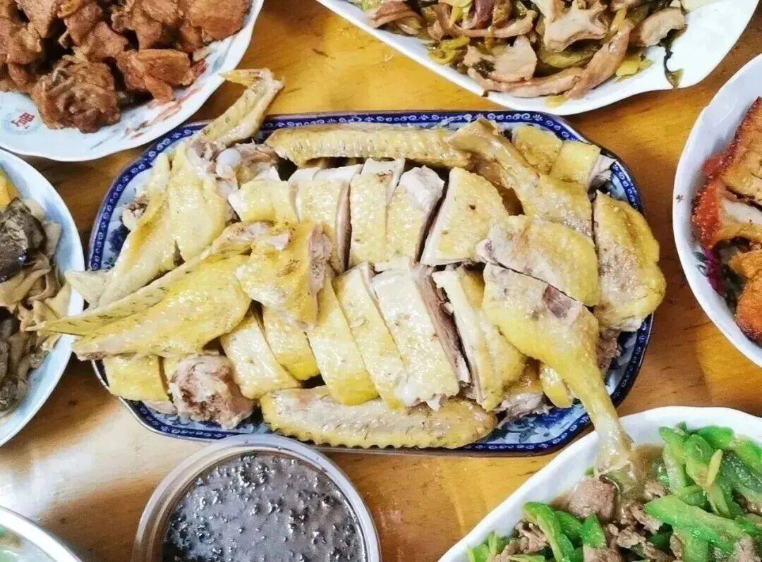 没有什么能阻挡！今天<strong></p>
<p>石油原油图片</strong>，广西人就是要回家！