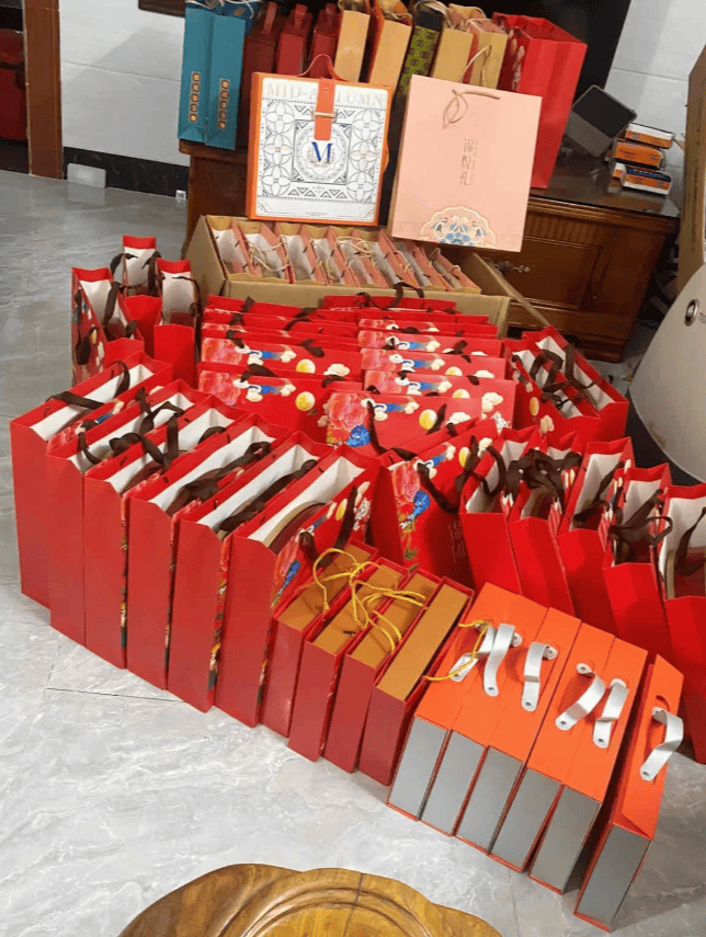 没有什么能阻挡！今天<strong></p>
<p>石油原油图片</strong>，广西人就是要回家！