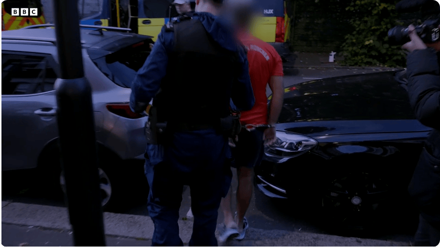 凯特患癌竟因辉瑞疫苗？伦敦4万被盗手机直飞香港<strong></p>
<p>国家原油</strong>，比贩毒暴利产业链曝光…