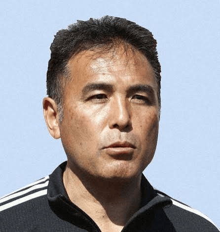 日本足协高层飞机上观看儿童色情片<strong></p>
<p>国家原油</strong>，丢工作并被法国禁入境十年