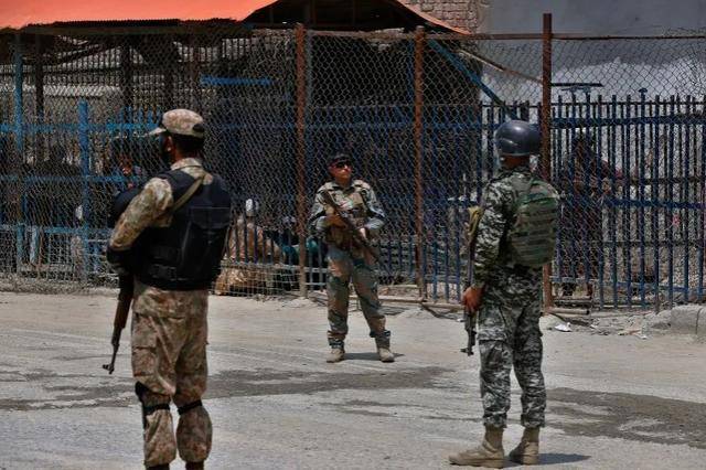 不消灭恐怖分子<strong></p>
<p>点差原油</strong>,还和印度眉来眼去?巴基斯坦对阿富汗忍无可忍