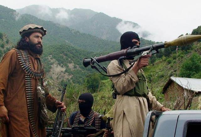 不消灭恐怖分子<strong></p>
<p>点差原油</strong>,还和印度眉来眼去?巴基斯坦对阿富汗忍无可忍