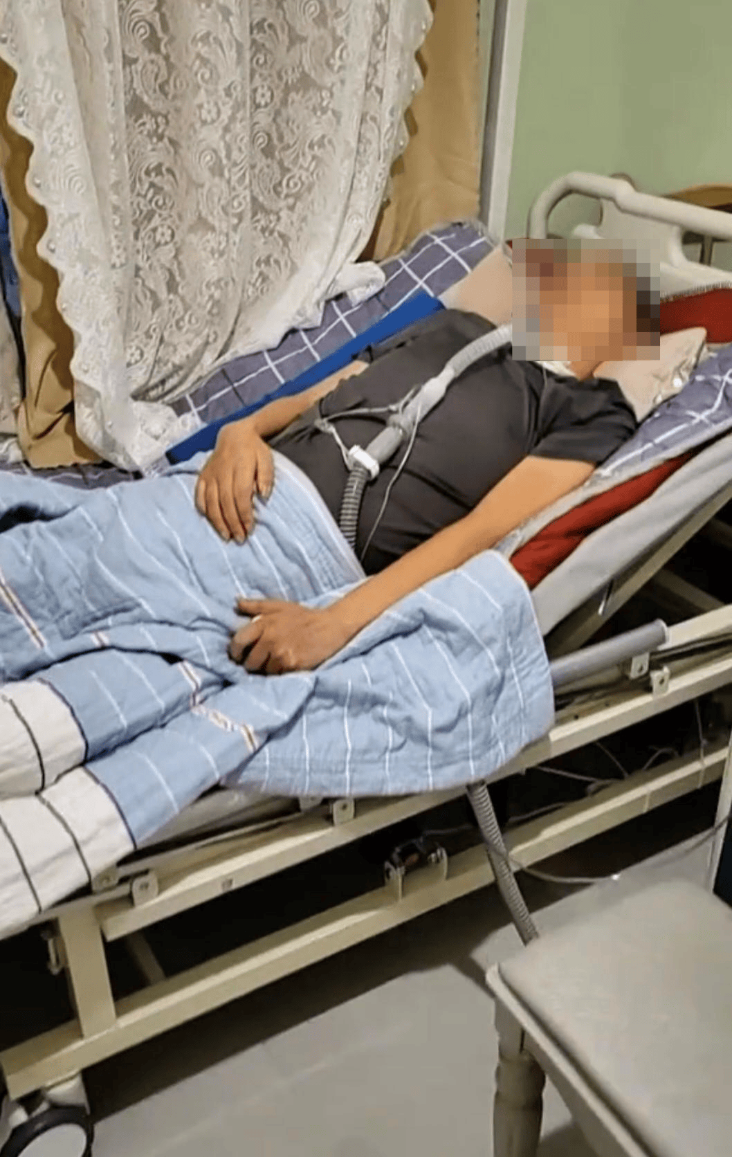 30岁小伙确诊渐冻症两年去世:妻子曾“卖房救夫”称不后悔<strong></p>
<p>现货原油走势</strong>,其父多年前患此病去世