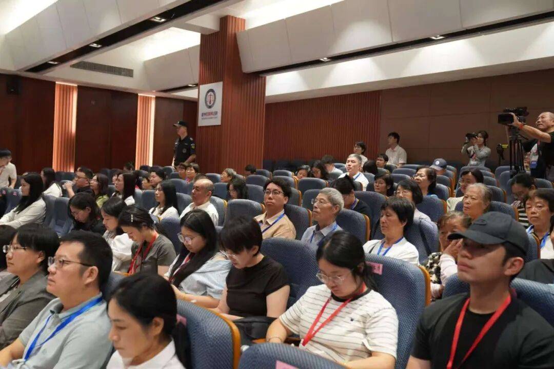 【以案释法】买演唱会票遭“假黄牛”用1068号段诈骗<strong></p>
<p>现货原油诈骗</strong>,号商被判赔50万元!