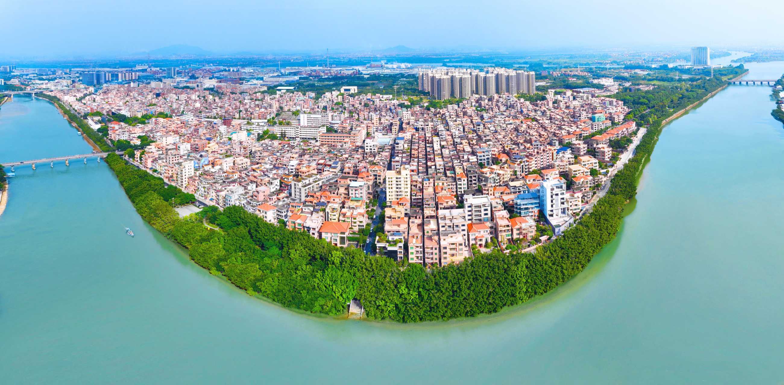 东莞第二个“百亿村”诞生<strong></p>
<p>原油今日走势</strong>,被誉为“中国造纸名村”