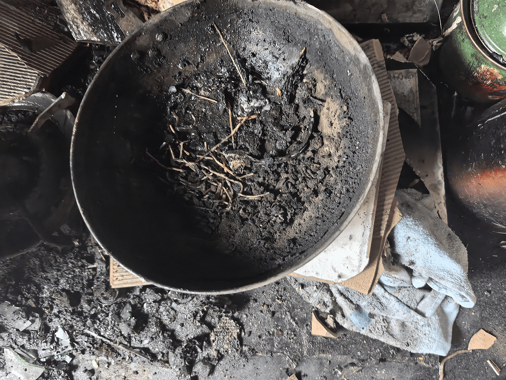 以案为鉴 | 家中起火前<strong></p>
<p>原油今日走势</strong>，他们都曾接到一通电话……