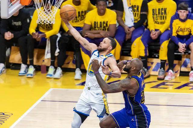 运动家丨新赛季NBA来了<strong></p>
<p>中国石化中原油田</strong>,我们该怎么看?