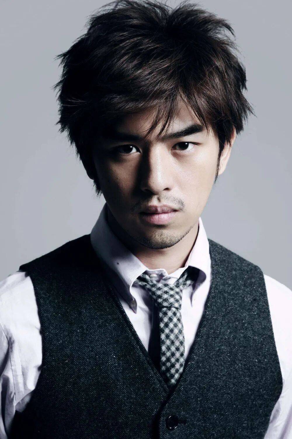 演员贾静雯回应修杰楷被拘提:震惊不已<strong></p>
<p>美原油06</strong>,孩子目睹父亲被上铐受惊吓