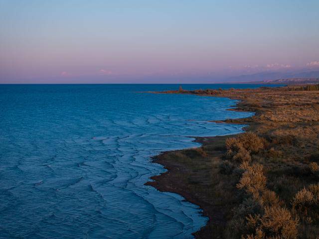 青年说 | 到中亚<strong></p>
<p>中原油田房产</strong>，奔赴一场激动人心的“探秘”