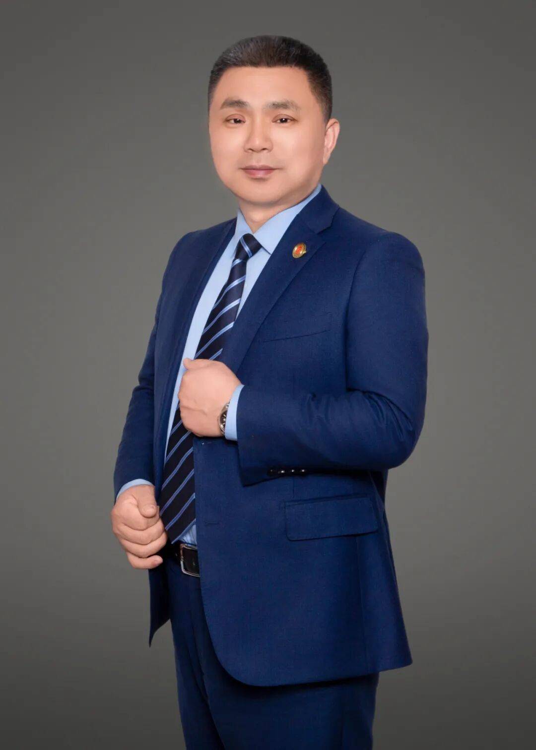 二姐夫帮忙装修房子<strong></p>
<p>中投证券易网厅</strong>,铺瓷砖后卷走3万多装修款,这是违约还是诈骗?