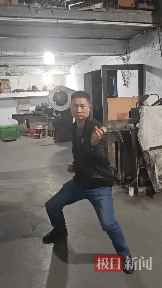 “传家锅”工厂账号粉丝已超260万<strong></p>
<p>中信证券无券可融</strong>,对话锅厂负责人傅家兄弟:30年老锅依然能用,证明当年造锅选择是对的