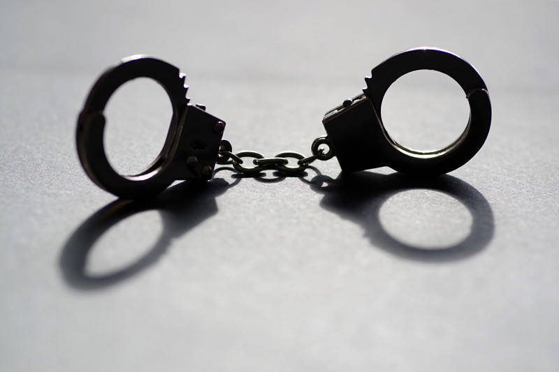 25岁男子欲出售父亲房产整容当网红<strong></p>
<p>广发证券手机版just</strong>，被说教后20多刀弑父 曾遭父亲家暴，获无期徒刑