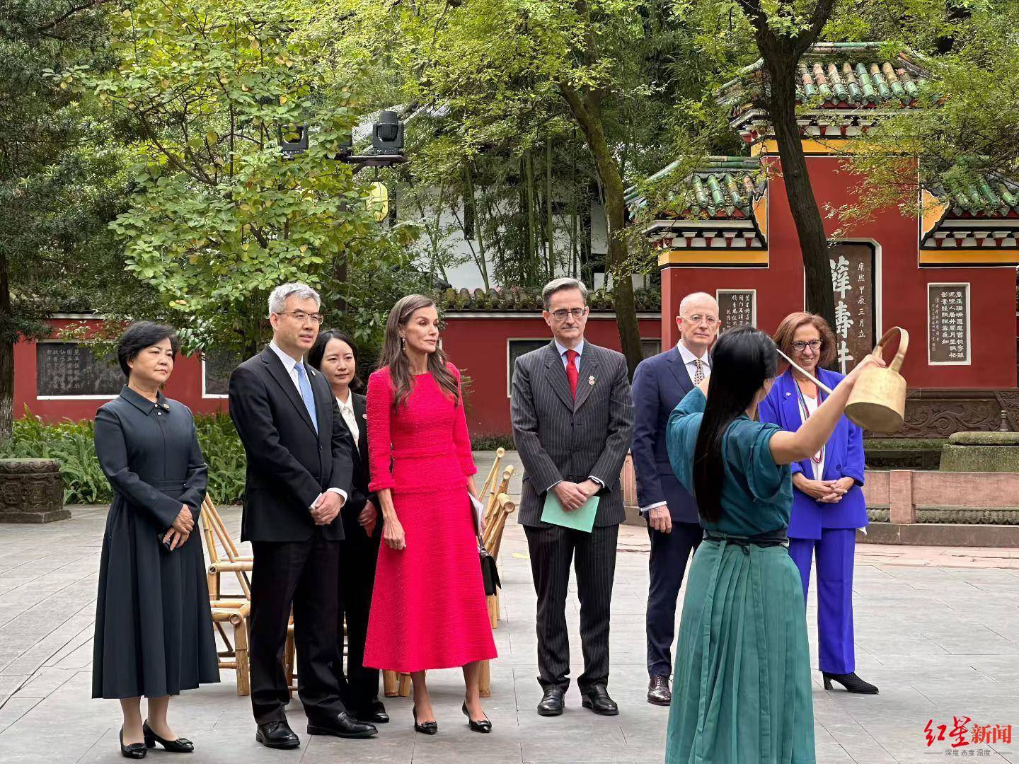 西班牙国王访华首站成都:从经贸到香茶<strong></p>
<p>招商证券交易网</strong>,释放哪些合作信号?