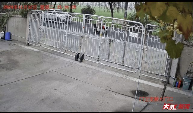 陕西兴平56岁女教师骑电动车“撞树枝”身亡<strong></p>
<p>华融证券小微融</strong>,交警判定担主责,家属提出诸多质疑,多方回应