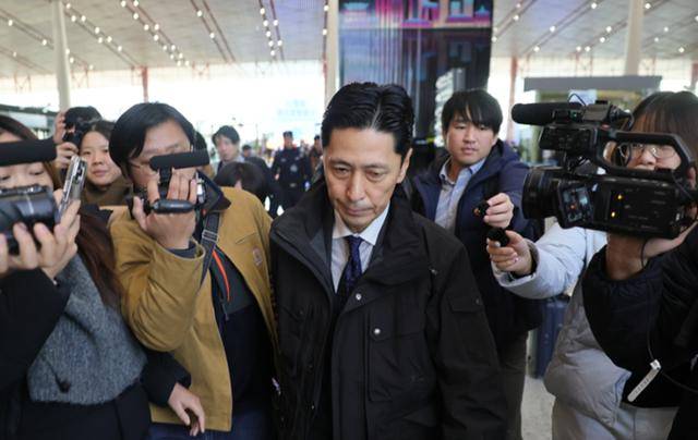 金井正彰访华后出席会议<strong></p>
<p>盈透证券</strong>,与会者提出要求