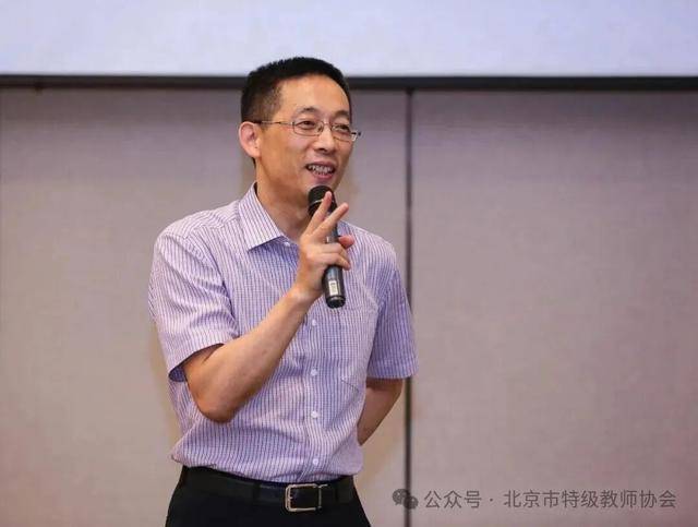 施一公:无论什么学科<strong></p>
<p>恒生电子证券事业部</strong>,物理、工程、生物、文科,我认为最不重要的是智商!