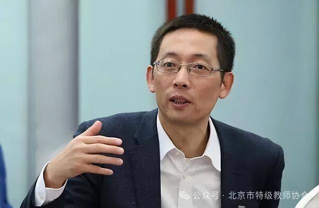 施一公:无论什么学科<strong></p>
<p>恒生电子证券事业部</strong>,物理、工程、生物、文科,我认为最不重要的是智商!