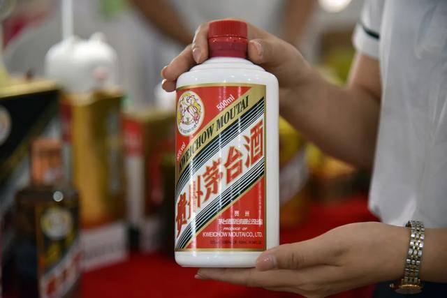 飞天茅台快逼近1499元<strong></p>
<p>长城证券青岛营业部</strong>了