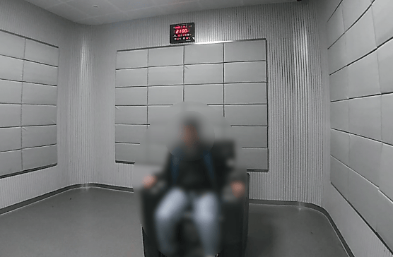 上门取走19万元<strong></p>
<p>国元证券极速交易</strong>，杭州一西装革履“金融专员”被抓！在高速服务区被抓，车上塞满现金