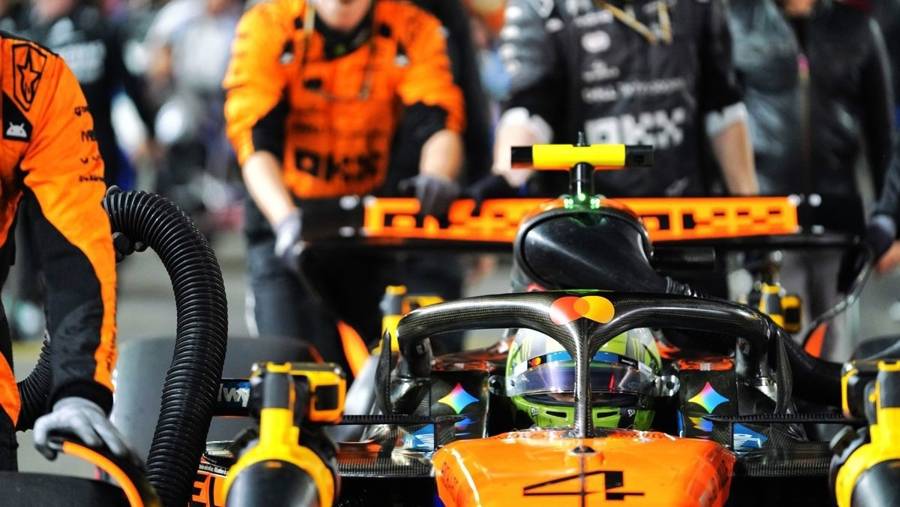 F1旧时代终结前<strong></p>
<p>国元证券极速交易</strong>,诺里斯抓住了可能是最后一次的机会夺冠