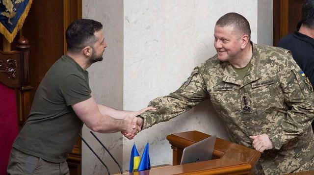 乌军前总司令警告:一旦俄乌冲突结束<strong></p>
<p>华西证券交易行情</strong>,乌克兰还有一场内战要打