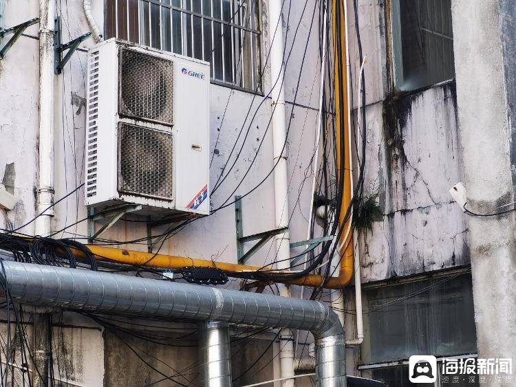 中央考核巡查组连续发问<strong></p>
<p>证券从业资格考试介绍</strong>，现场人员支支吾吾