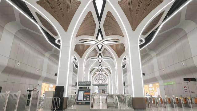 深圳中西部再添南北通道<strong></p>
<p>证券从业资格考试介绍</strong>！地铁13号线一期北段年底通车