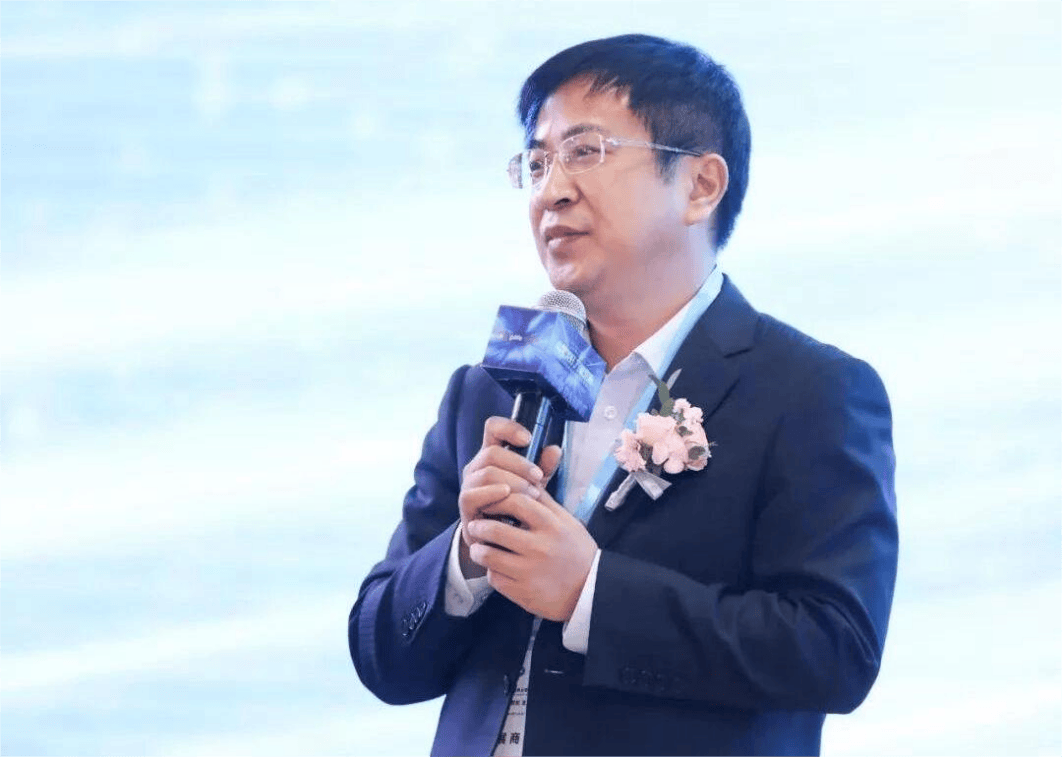 涉嫌严重违纪违法<strong></p>
<p>我国所有的证券公司</strong>，席荣贵被查