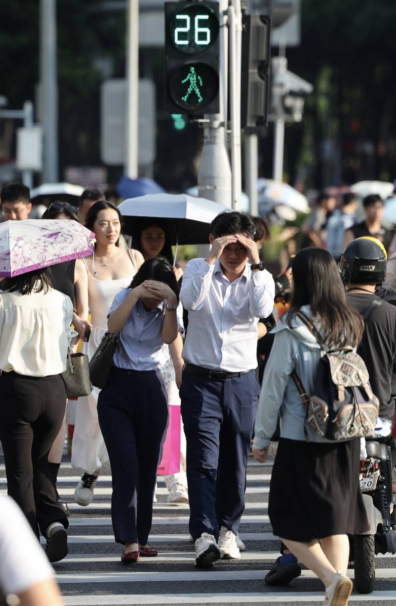 “热麻了”<strong></p>
<p>中泰证券佣金</strong>,广州今日最高温41.6℃,花都区橙色预警生效
